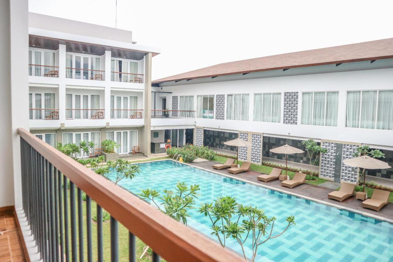 โรงแรมซันติกา การุต ภายนอก รูปภาพ